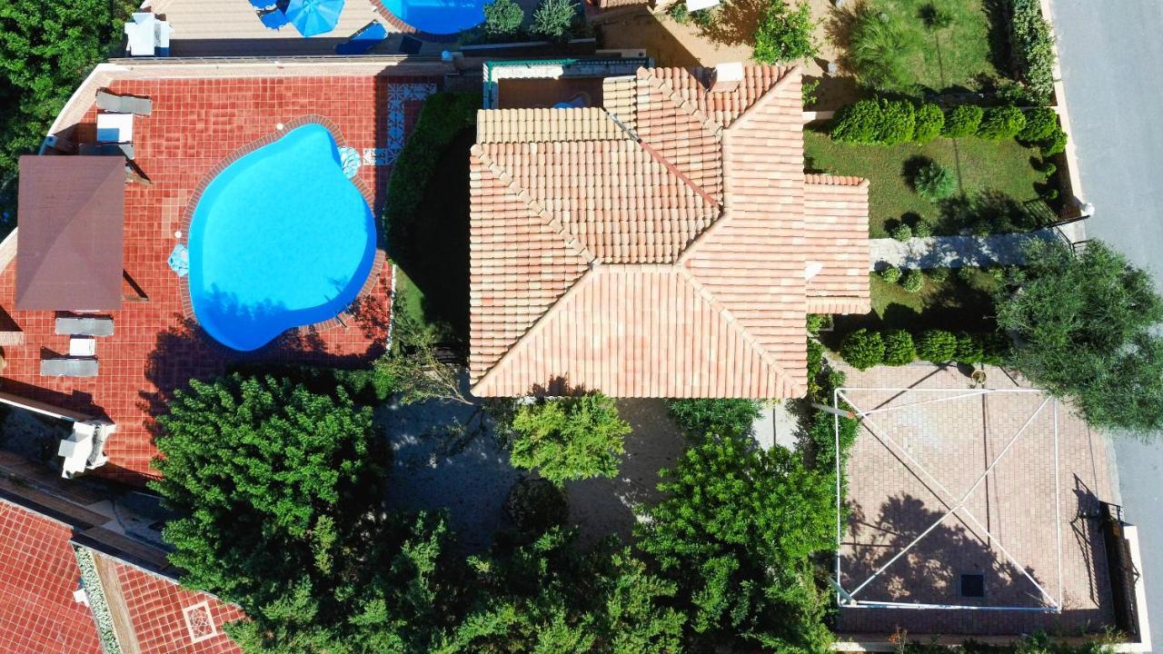 Neriides Villas Hersonissos  Esterno foto
